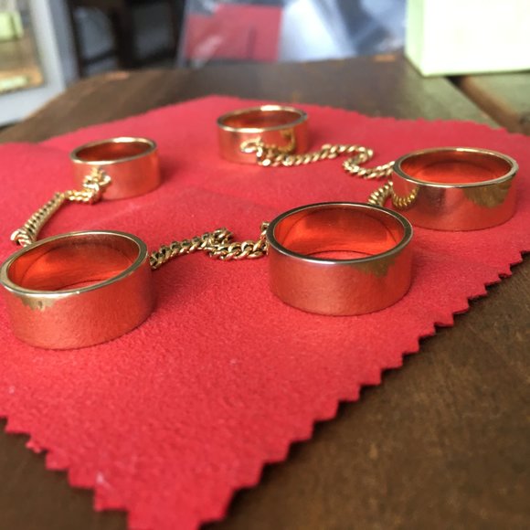 Eddie Borgo 5-finger chain ring - Picture 3 of 6